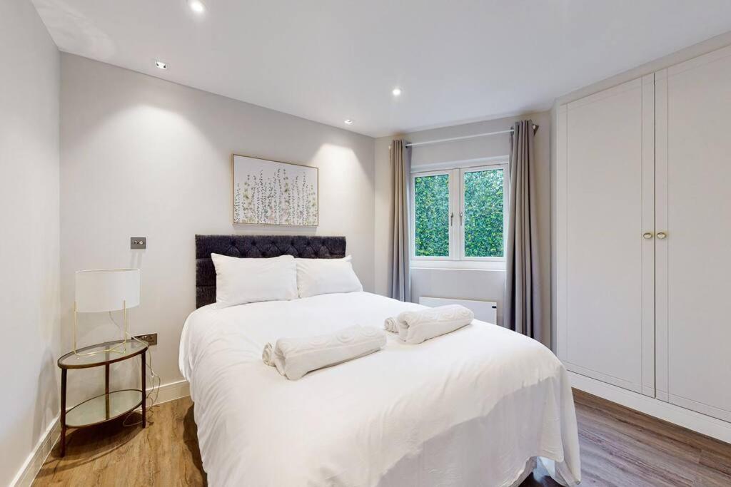 Elegant 2Bed Flat 10Min To Wimbledon Tennis Courts Лондон Экстерьер фото